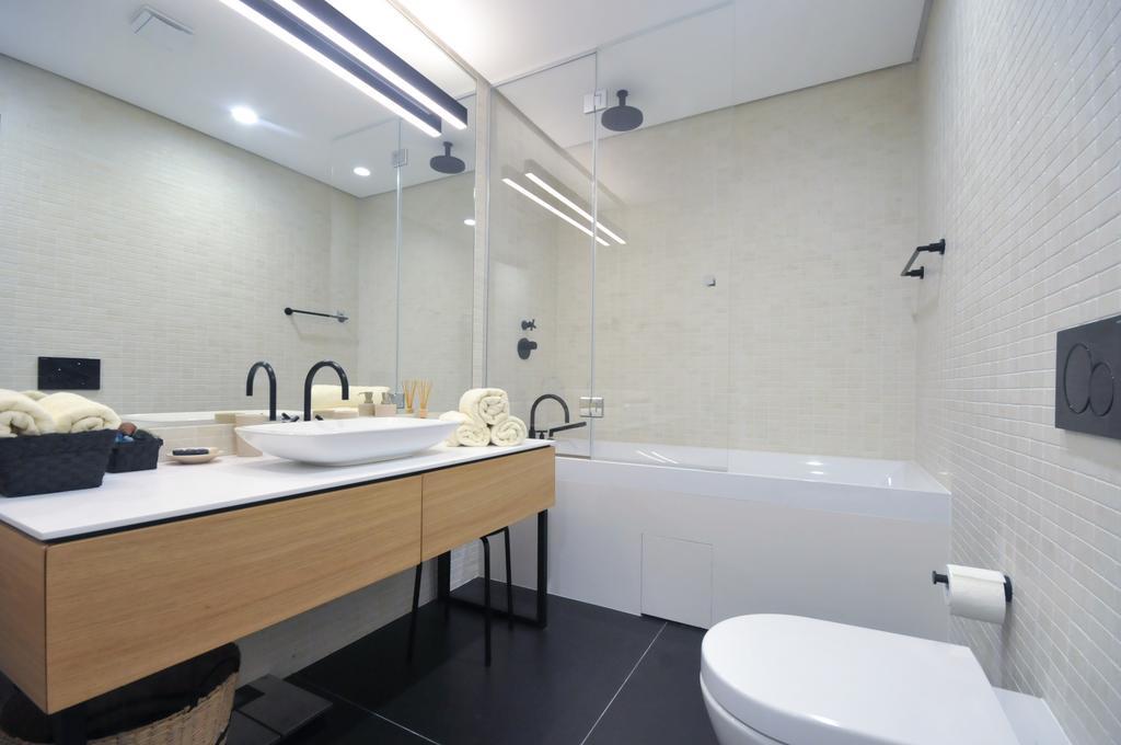 Leona Residences Apartment Budua Esterno foto