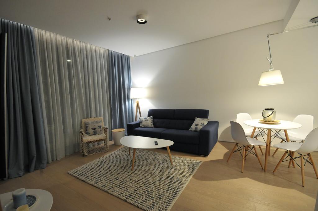 Leona Residences Apartment Budua Esterno foto