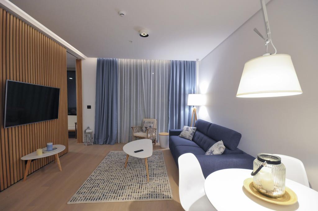 Leona Residences Apartment Budua Esterno foto